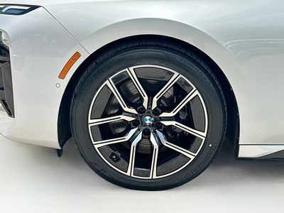 2023 BMW 7 Series - Photo 32