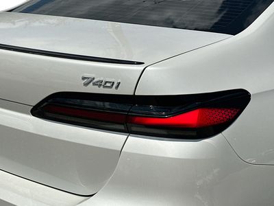 2023 BMW 7 Series - Photo 25