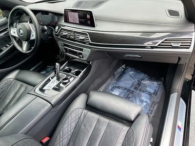 2020 BMW 7 Series - Photo 31