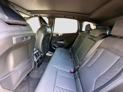 2025 BMW X3 - Photo 18
