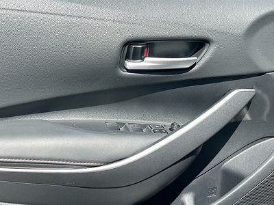 2025 Toyota Corolla - Photo 15