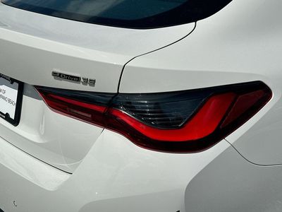 2023 BMW i4 - Photo 28