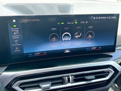 2023 BMW i4 - Photo 16