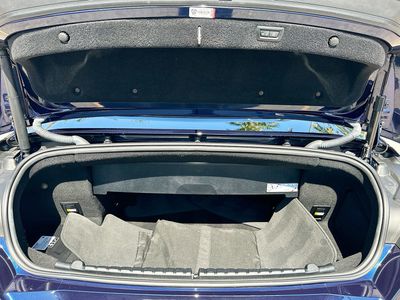 2023 BMW M8 — photo 22 view