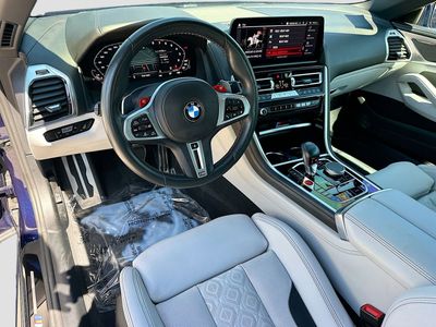 2023 BMW M8 — photo 9 view