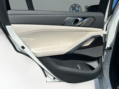 2026 BMW X6 - Photo 22