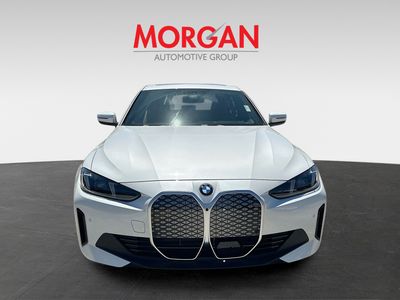 2026 BMW i4 - Photo 2