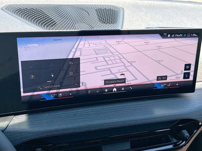 2026 BMW i4 - Photo 10