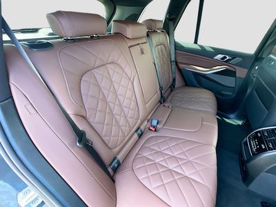 2026 BMW X5 — photo 22 view