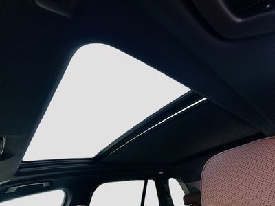 2026 BMW X5 — photo 15 view