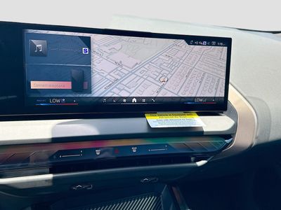 2025 BMW X3 - Photo 12