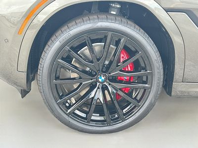 2027 BMW X6 - Photo 23