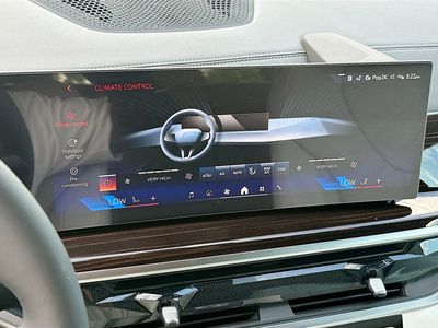 2026 BMW X5 - Photo 13