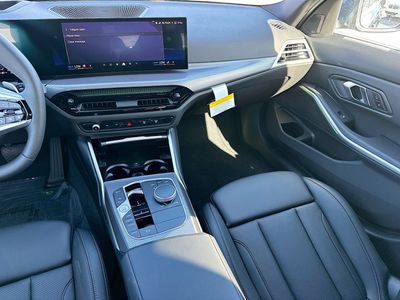 2026 BMW 3 Series - Photo 18