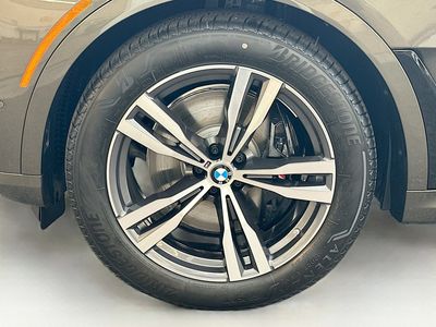 2026 BMW X7 - Photo 27
