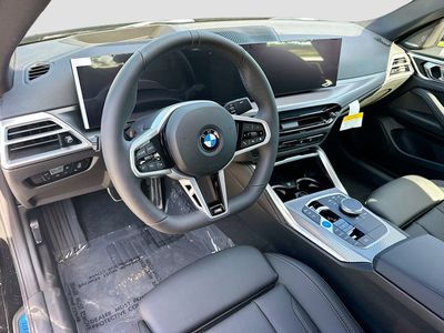 2026 BMW i4 - Photo 7