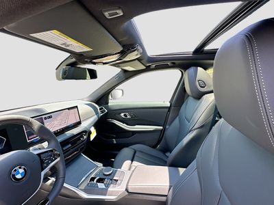 2025 BMW 3 Series - Photo 17