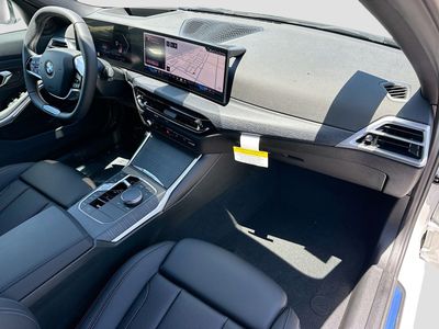 2025 BMW 3 Series - Photo 26