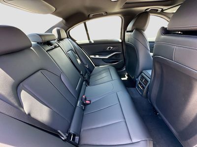 2025 BMW 3 Series - Photo 24