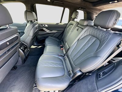 2025 BMW X7 - Photo 20