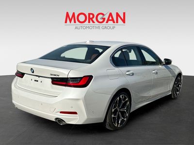 2026 BMW 3 Series - Photo 6