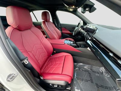 2026 BMW 5 Series - Photo 23