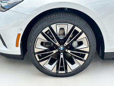 2026 BMW 5 Series - Photo 26
