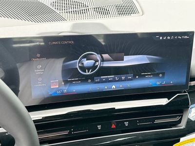 2026 BMW 5 Series - Photo 13