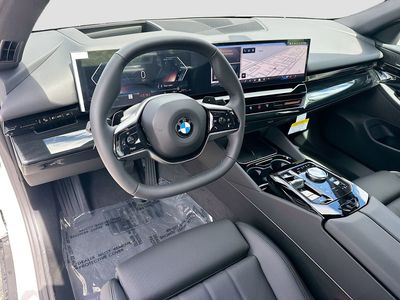 2026 BMW 5 Series - Photo 7