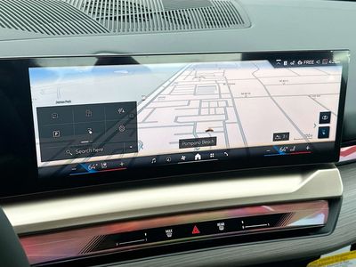 2026 BMW i5 - Photo 11