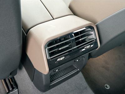 2026 BMW i5 - Photo 19