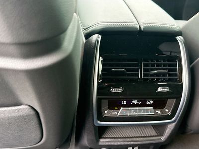 2026 BMW X5 - Photo 19