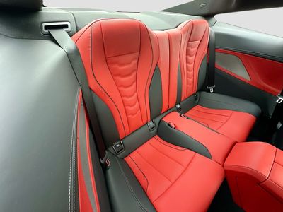 2026 BMW 8 Series - Photo 20