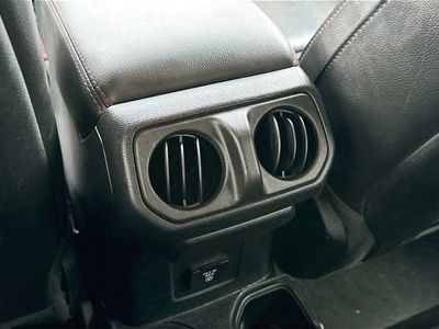 2023 Jeep Wrangler - Photo 24