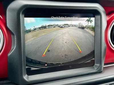 2023 Jeep Wrangler - Photo 14