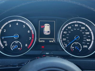 2016 Volkswagen Golf R - Photo 11