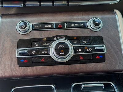 2022 Lincoln Aviator - Photo 15