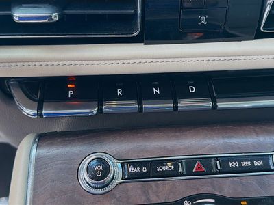 2022 Lincoln Aviator - Photo 16