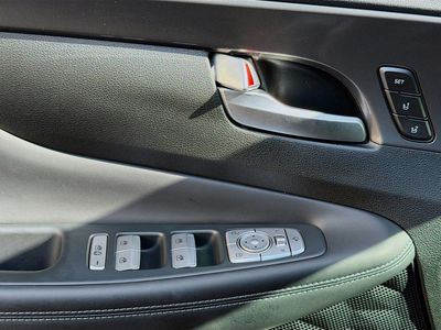 2022 Hyundai Santa Fe - Photo 17