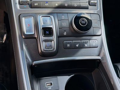2022 Hyundai Santa Fe - Photo 16