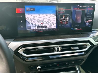 2023 BMW 3 Series - Photo 13