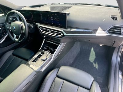 2023 BMW 3 Series - Photo 34