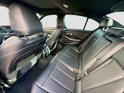 2023 BMW 3 Series - Photo 27
