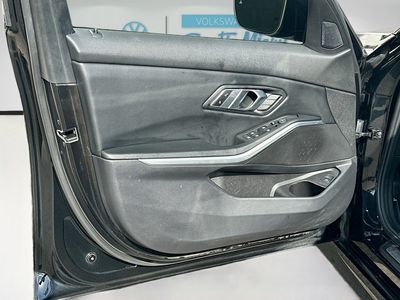 2023 BMW 3 Series - Photo 22