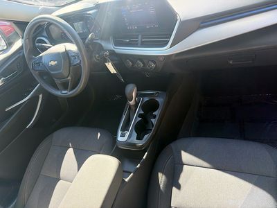 2024 Chevrolet Trax - Photo 32
