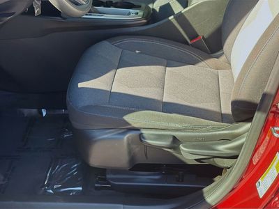 2024 Chevrolet Trax - Photo 18