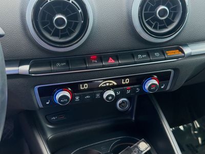 2018 Audi A3 Sedan - Photo 14