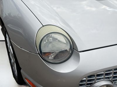 2004 Ford Thunderbird - Photo 24