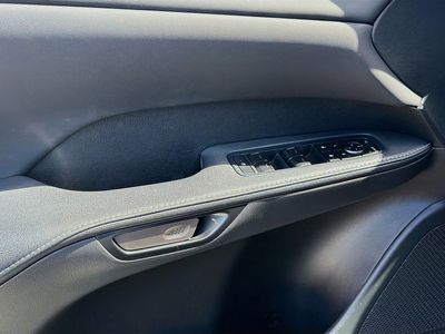 2024 Lexus RX - Photo 17