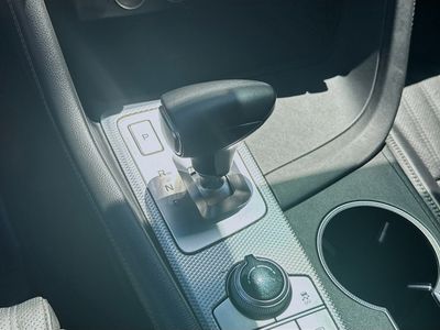 2022 Genesis G70 - Photo 16